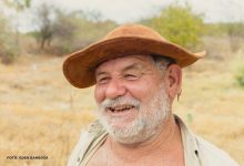 No Dia do Agricultor, cearense que desmatou a própria terra vira exemplo de recuperação da Caatinga No Dia do Agricultor, cearense que desmatou a própria terra vira exemplo de recuperação da Caatinga