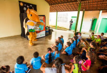 No mês da Caatinga, teatro de fantoches estimula cuidados com o meio ambiente entre o público infantil